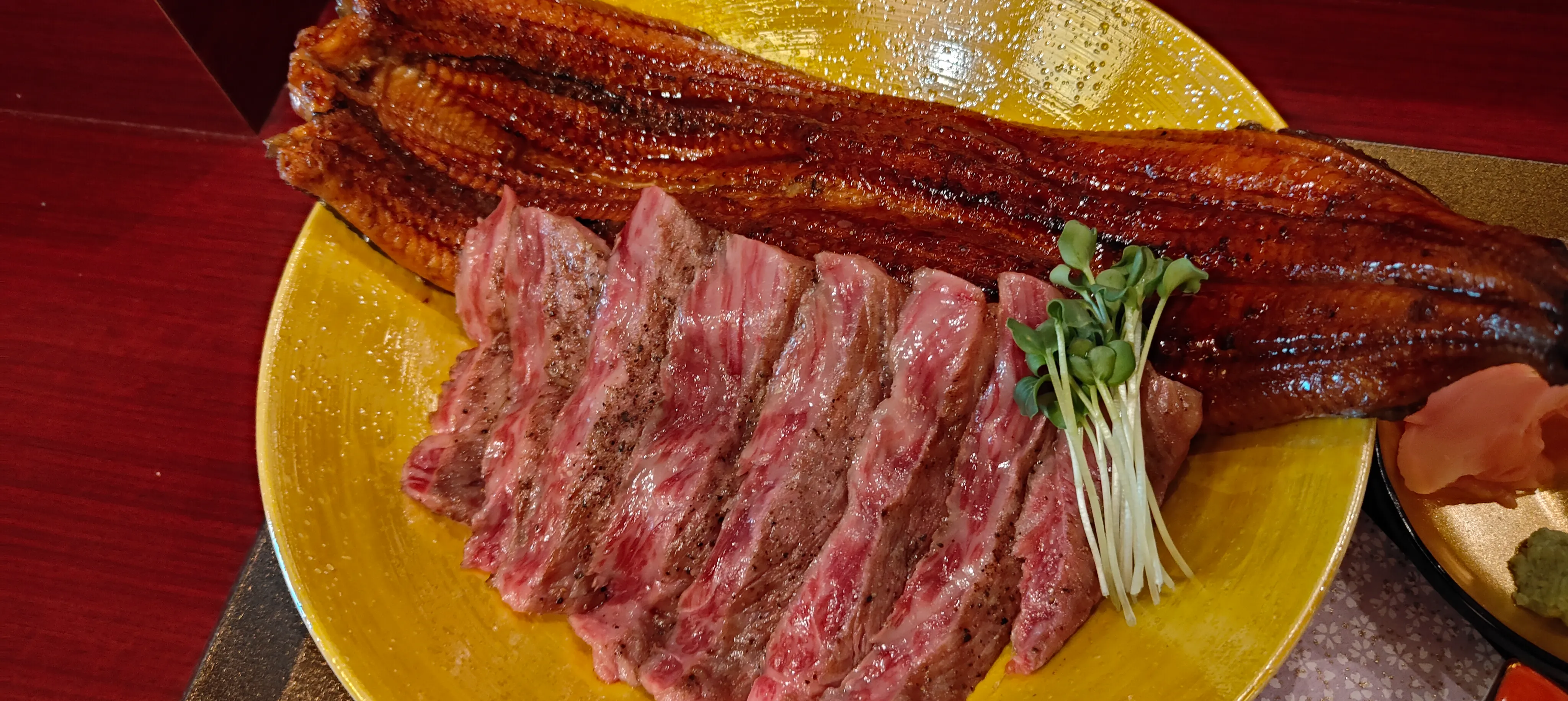 うなステーキDX重